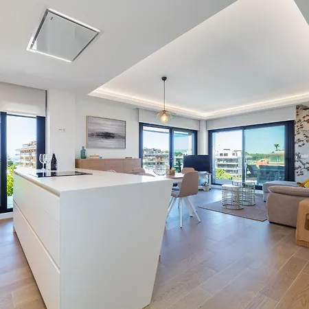 Canelas Luxury Apartment